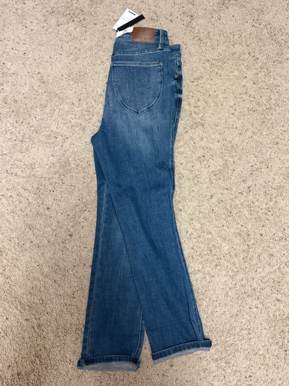 Judy Blue Medium Wash Straight-Leg tummy control Jeans NWT - Picture 3 of 6